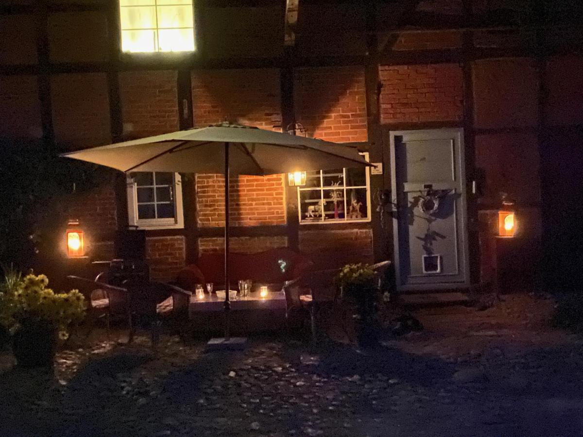 Appartement Im Alten Pferdestall Salzhausen Exterior foto